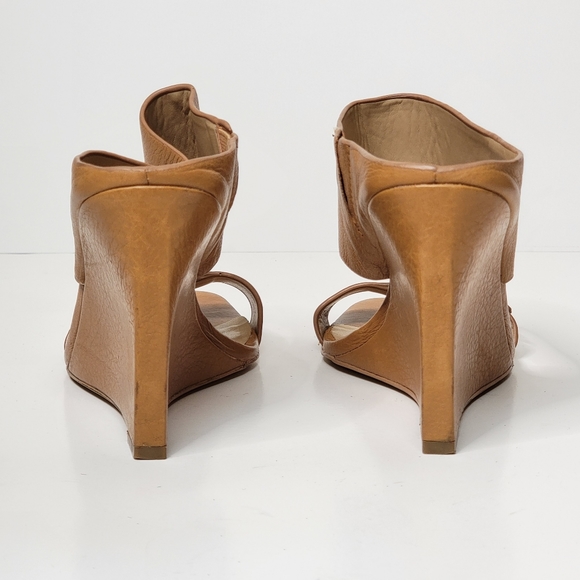 ANN TAYLOR Leather strappy Slip-on Open Toe wedge sandals size 6 - Picture 9 of 16